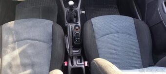 Peugeot 206sw 1.4HDI tažné zařízení,klimatizace - 14