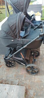 Kočárek Riko - 14
