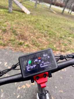 elektrokoloběžka CIRCOOTER - 14