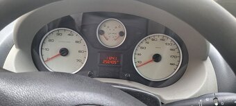 Prodám Citroën Jumpy 2.0 HDi 100 kW, 9 míst, rok 2008 - 14