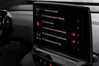Volkswagen ID.4 Pro Performance 150kW IQ Panorama Tažné ACC - 14