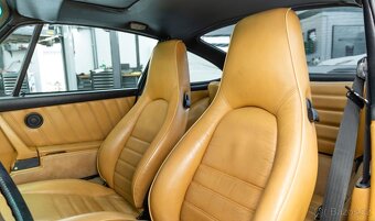 Porsche 911 3.2 Carrera z roku 1987 - 14