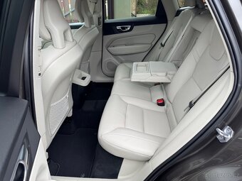 Volvo XC60 D5 AWD Inscription Polestar ČR 1m odpočet DPH - 14