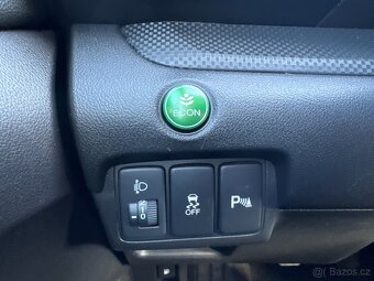 Honda CR-V 2.0i 16V 1. MAJITEL V CZ - 14