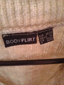 Teplé pletené midi šaty s páskem 48/50 - 14