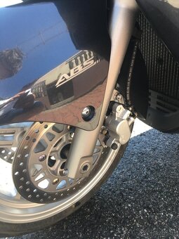 Suzuki Burgman 650 Executive - Praha - 14