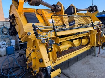 Kukuricny Adapter New Holland 8x75.   RV 2021 - 14