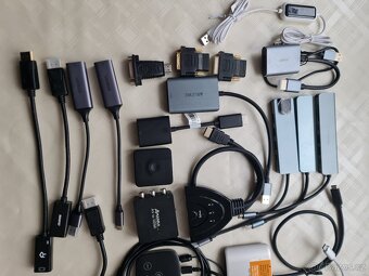 Adaptéry, dokovací stanice, rozbočovače USB-C HUB - 14