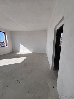 Pronájem budovy 1 950 m² - 14