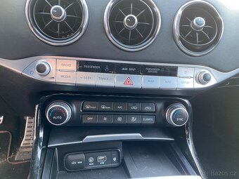 Kia Stinger 3,3TGDI V6, ČR - 14