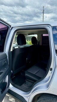 MITSUBISHI OUTLANDER 2.0i 110kw 100000 Km - 14