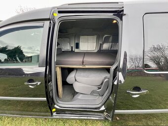 VW Caddy 2.0 tdi - TOP stav CAMPER úprava - 14