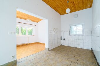 Prodej rodinného domu 130 m², pozemek 770 m² Mořina 242 - 14