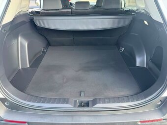 Toyota RAV4 XLE 2.5L – 2020, automat - 14