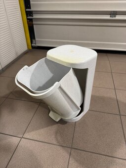 Retro nášlapný koš 25 l – bílý - 14