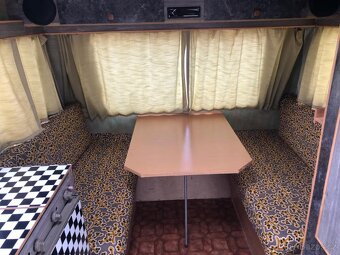 Karavan Kip 330 - 14