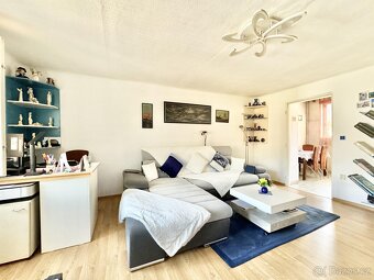 Prodej rodinného dvojdomu v obci Vitice s pozemkem 3516 m² - 14