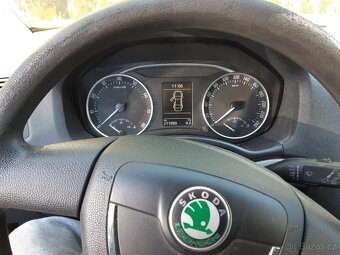 Škoda Octavia 2 Ambiente 2012, 1.2TSI benzín - 14