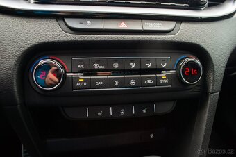 Kia Ceed GT 1.6 T-GDI ZÁRUKA - 14
