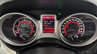 Fiat Freemont 2.0 JTD 2011,7 míst,2x kola,MAX VÝBAVA - 14