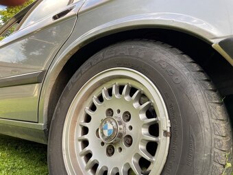 BMW e28 520i - 14
