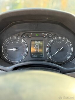 Škoda Octavia II 2.0 TDi BKD původ ČR - 14