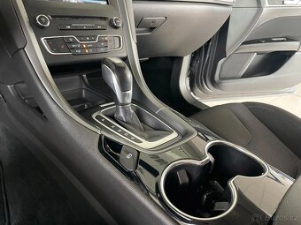 Ford Mondeo 2.0TDCI 132kW Titan LED Tažné - 14