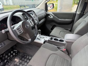 Nissan Navara 2,3 Double Cab - 14