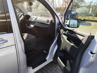 Volkswagen Caravelle 2,0TDI 110KW LED HIGHLINE DSG NAVI DPH - 14
