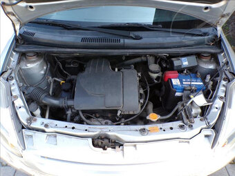Daihatsu Sirion 1,0 i - 14