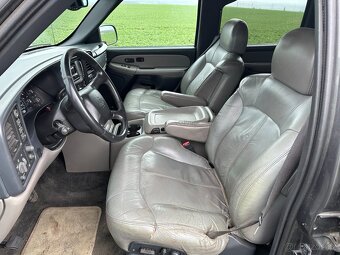 2003 Chevrolet Suburban K2500 8.1 Vortec LT - 14