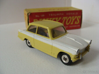 Hračka Dinky TRIUMPH HERALD - č. 189 - petrklíčově žlutá - s - 14