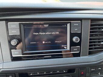 VW Caravelle 2.0 TDi DSG 110 kW - 14