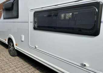Bürstner AVERSO 560TK palandy nove - 14