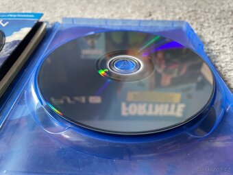 PS4 Pro 1TB - 14