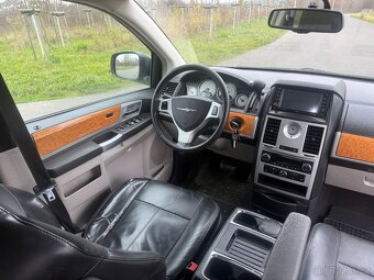 Chrysler Grand Voyager 2,8 CRD Automat 7mist stl 10/27 - 14