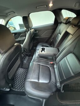 Jaguar F-pace 3.0d 221kw AWD NOVY MOTOR - 14