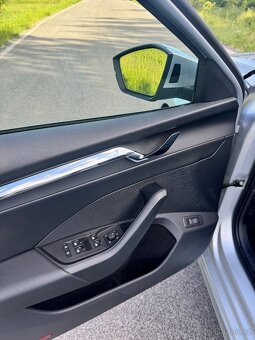 Škoda Octavia 4 Combi 2.0 TDI 4x4 147 KW Matrix - 14
