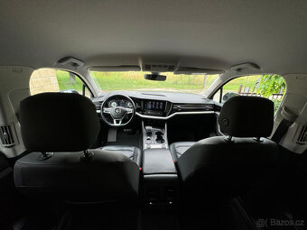 Volkswagen Touareg 3.0 V6 TDI SCR Elegance 4Motion Tiptronic - 14