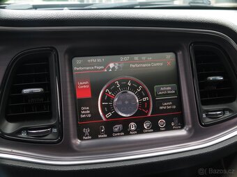Dodge Challenger, 5.7 V8 Shaker SRT, DPH odpočet - 14