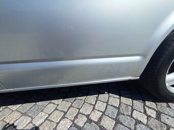 Volkswagen T5 2,5Tdi 96kW Long - 14