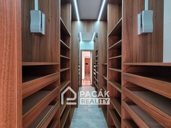 Pronájem zrekonstruovaného bytu 2+kk v Olomouci, ul. Nedvědo - 14