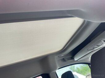 Ford Tourneo Connect 1.5TDCi 88kw, r.2016, klima, panorama - 14