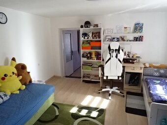 Prodej vícegeneračního RD v Rumburku - 14
