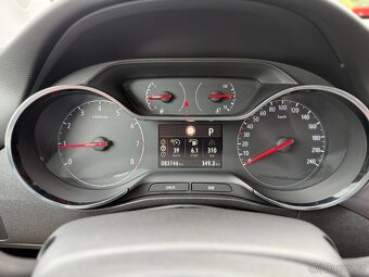 Opel Crossland X,  1.2 i 110KW AUTOMAT ČR Původ - 14