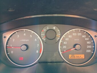 Hyundai i20 LPG - 14