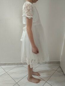 Nové dívčí slavnostní šaty s bolérkem. - 14