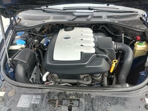 Volkswagen Touareg - 14