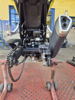 Honda CB750 Hornet s QS / TP 35kW A2 / 99,2k 76,5Nm - 14