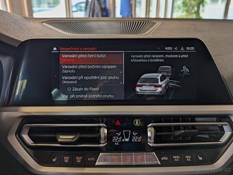 BMW Řada 3 330e xDrive ADVANTAGE, ČR, DPH - 14